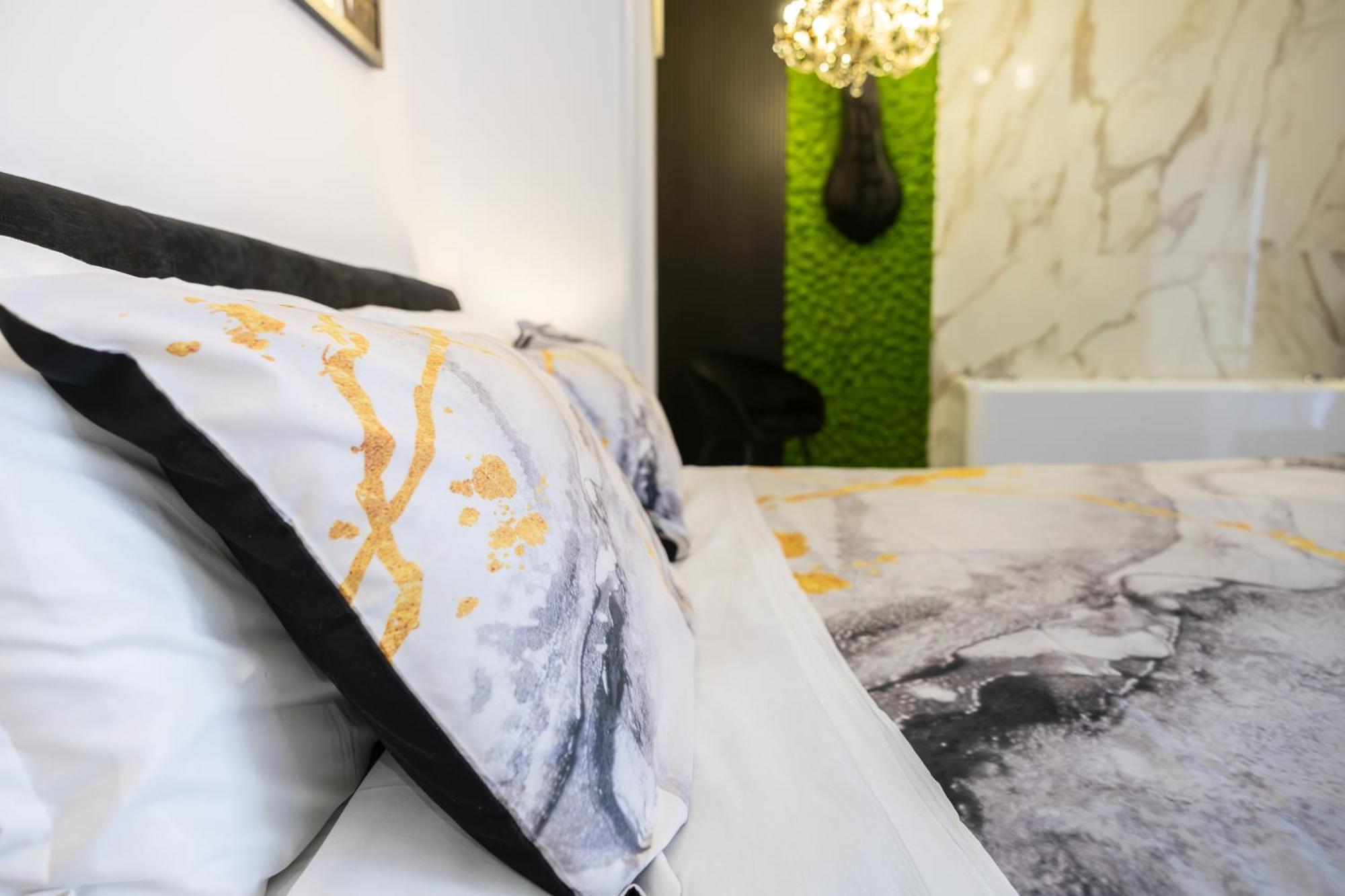 Adamas Apartment , Rooms And Suite Trapani Extérieur photo