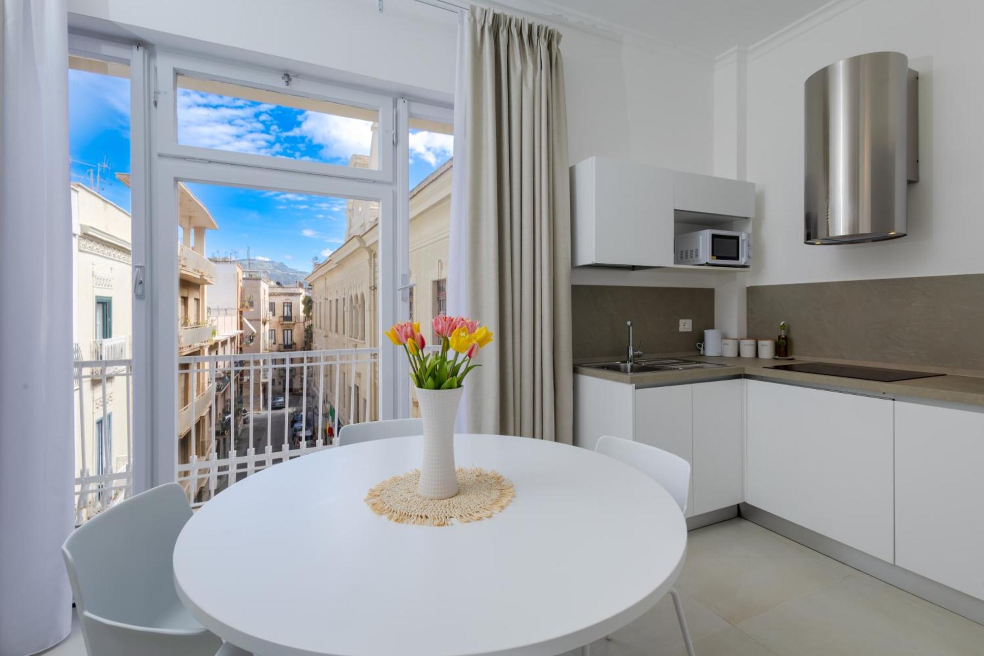 Adamas Apartment , Rooms And Suite Trapani Extérieur photo